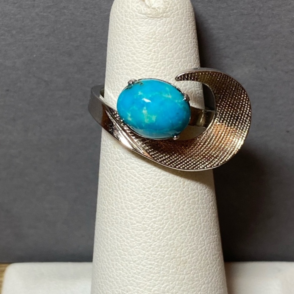 Vintage sterling silver blue turquoise ring size 4.5